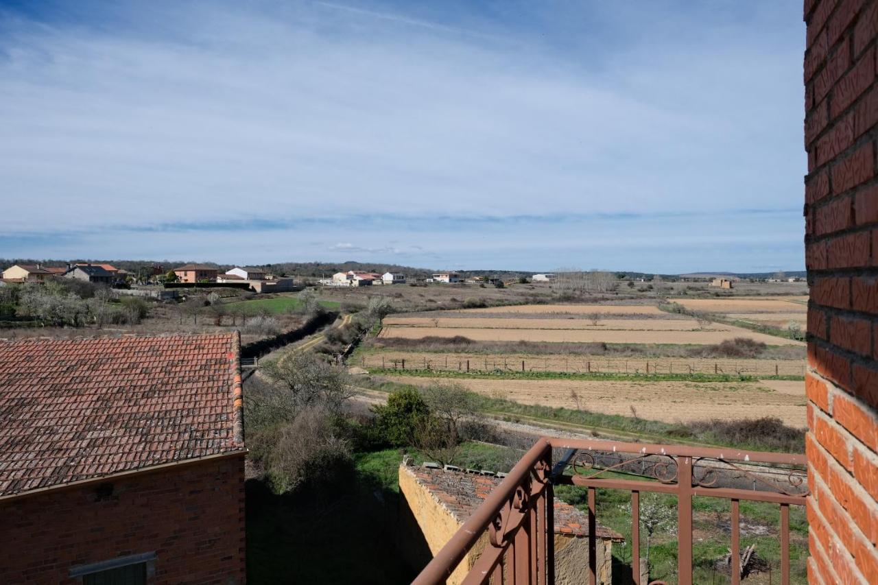Lar Do Vento Appartamento Calzadilla de Tera Esterno foto